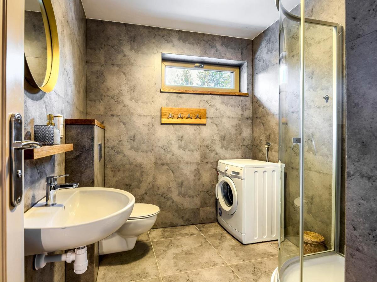 Mazursko - Komfortowe Apartamenty Nad Jeziorem, Sauna, Kominki Na Parterze Kretowiny Exteriör bild