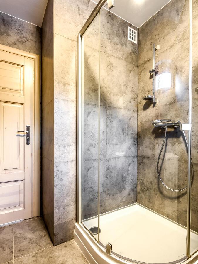 Mazursko - Komfortowe Apartamenty Nad Jeziorem, Sauna, Kominki Na Parterze Kretowiny Exteriör bild