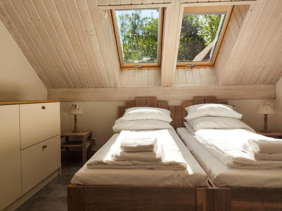 Mazursko - Komfortowe Apartamenty Nad Jeziorem, Sauna, Kominki Na Parterze Kretowiny Exteriör bild