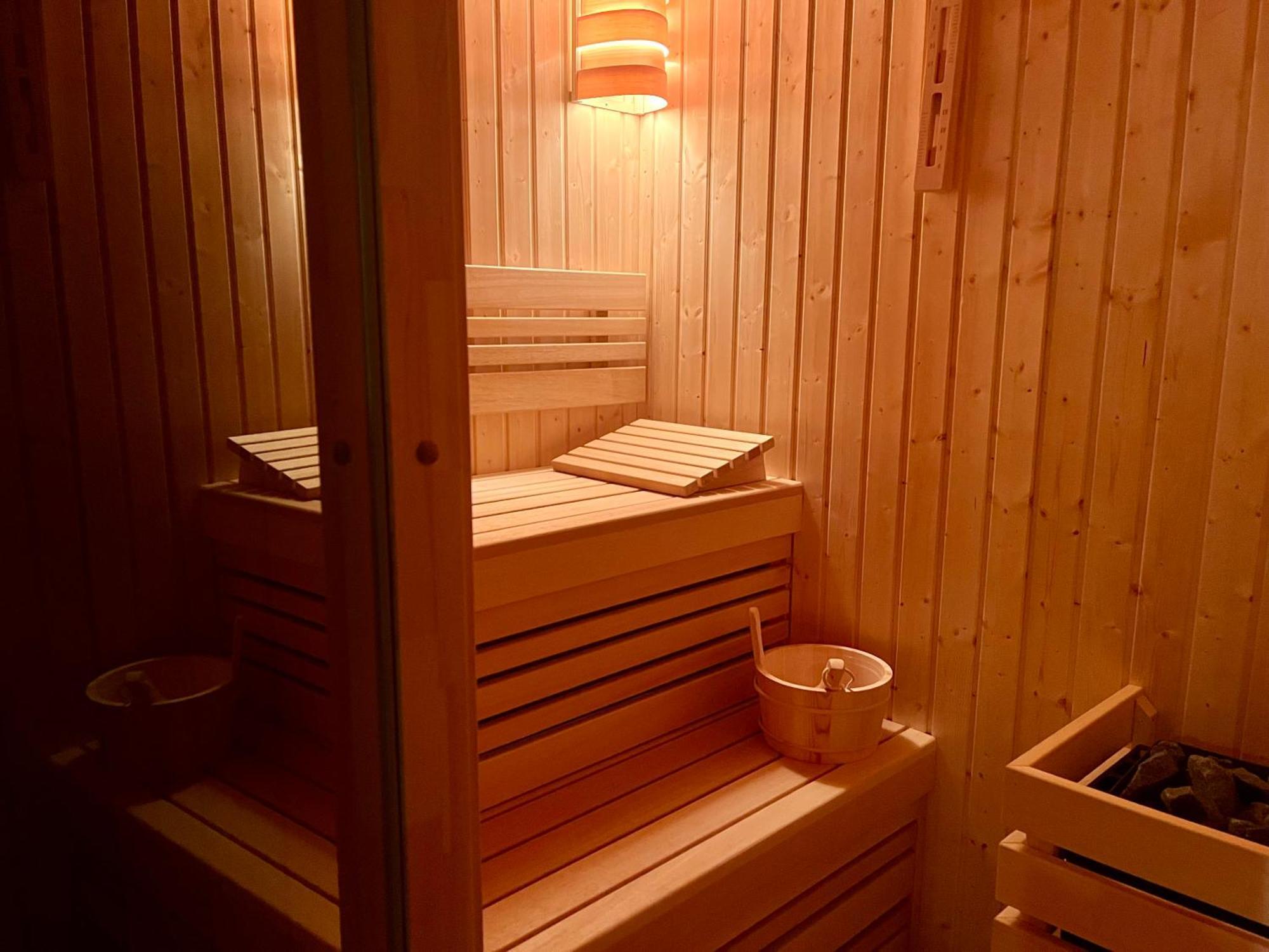 Mazursko - Komfortowe Apartamenty Nad Jeziorem, Sauna, Kominki Na Parterze Kretowiny Exteriör bild