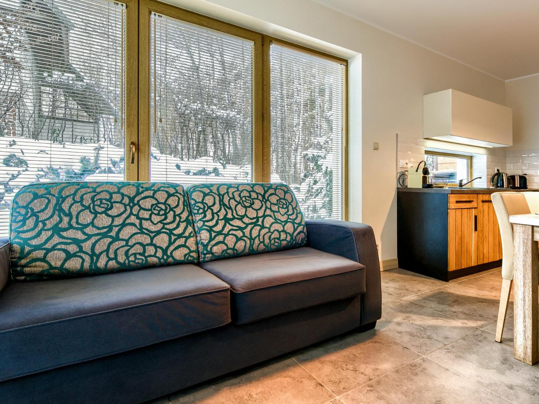 Mazursko - Komfortowe Apartamenty Nad Jeziorem, Sauna, Kominki Na Parterze Kretowiny Rum bild