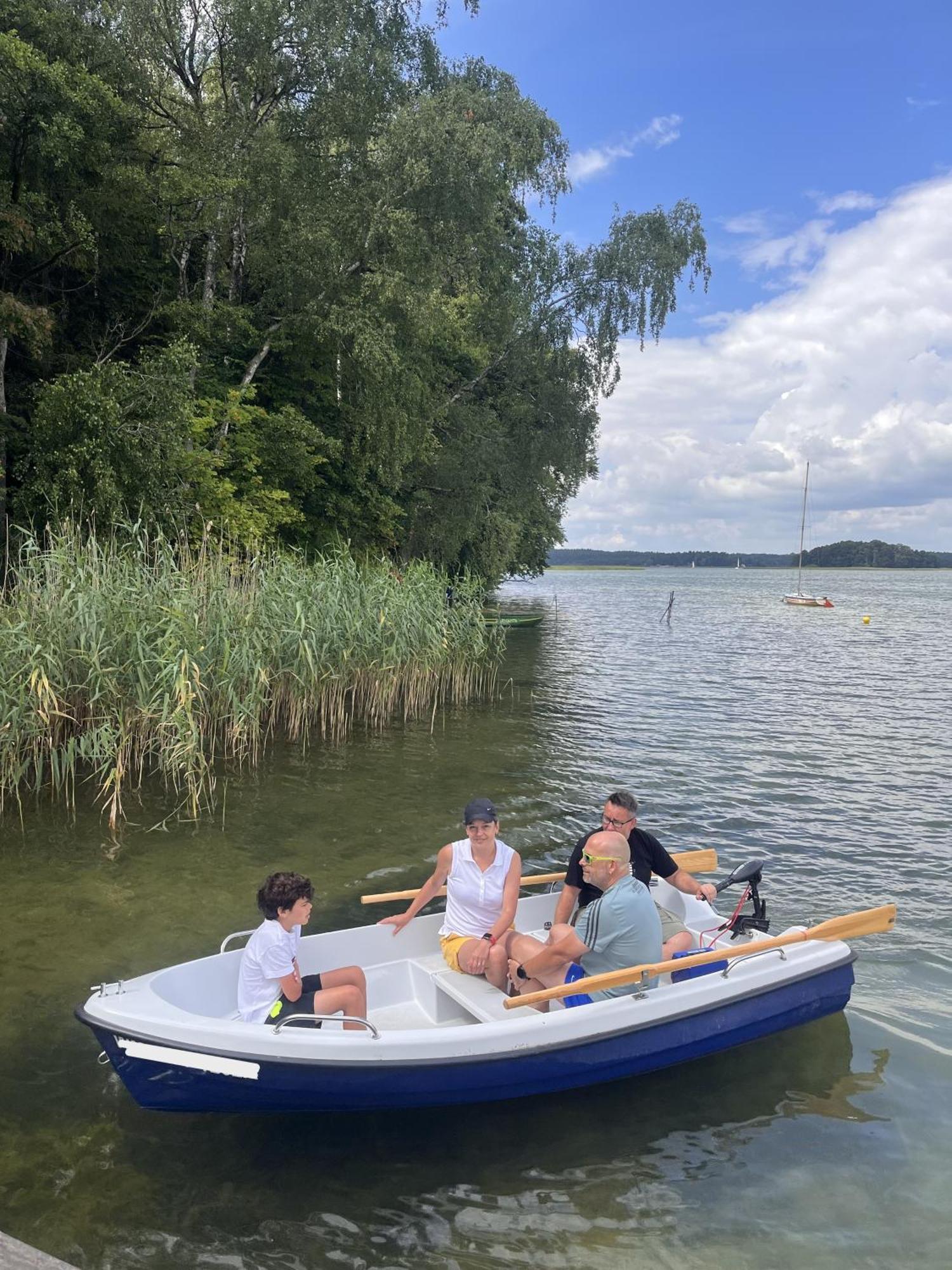 Mazursko - Komfortowe Apartamenty Nad Jeziorem, Sauna, Kominki Na Parterze Kretowiny Exteriör bild