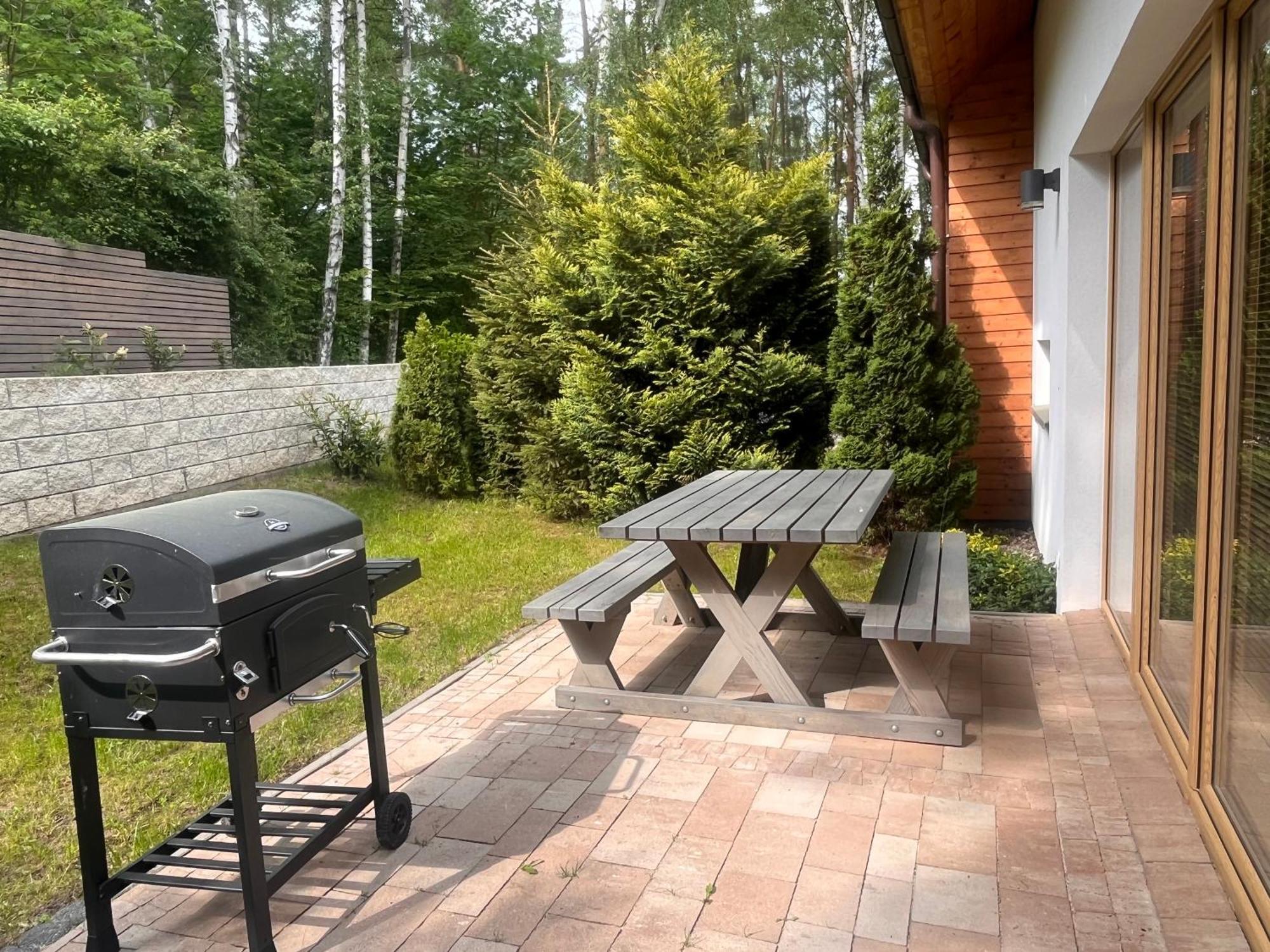 Mazursko - Komfortowe Apartamenty Nad Jeziorem, Sauna, Kominki Na Parterze Kretowiny Exteriör bild